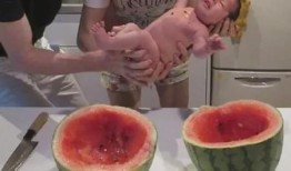 吃瓜男子火烧房子,房屋被毁