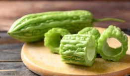 雅居乐吃瓜,揭秘行业巨头背后的故事