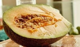 吃哈密瓜恢复视力