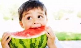 刘三吃瓜,揭秘娱乐圈背后的那些事儿