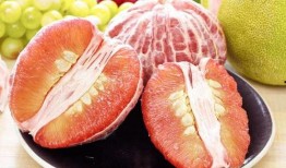 柚子在长滩吃瓜,尽享夏日甜蜜瓜趣