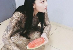 杨岚吃瓜,揭秘娱乐圈幕后故事