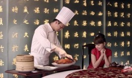 老外吃麒麟瓜视频播放