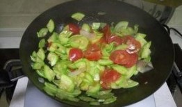 白瓜做菜吃,家常菜中的清新之选