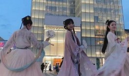 汉服导购吃瓜,揭秘吃瓜背后的时尚风云