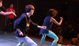 吃瓜的舞蹈动作,轻松愉悦的舞蹈新潮流