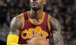 詹姆斯吃瓜图片大全,盘点NBA赛场上的趣味瞬间